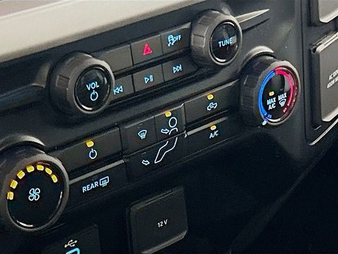 New 2025 Ford F250 XLT image 16