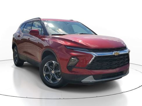 Used 2024 Chevrolet Blazer LT w/ Convenience Package FWD image 1
