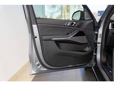 New 2026 BMW X5 xDrive40i image 53