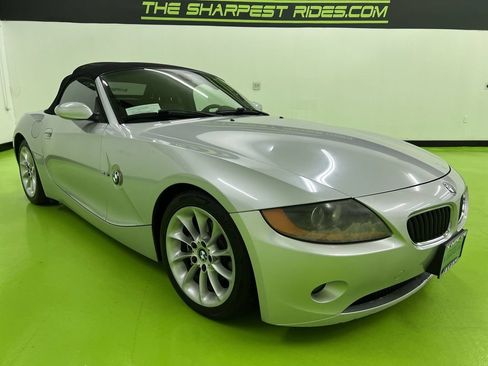 Used 2003 BMW Z4 2.5i RWD image 2