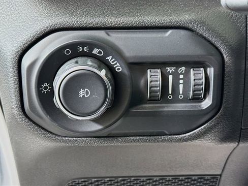 Used 2021 Jeep Wrangler Unlimited Sport AWD/4WD image 10
