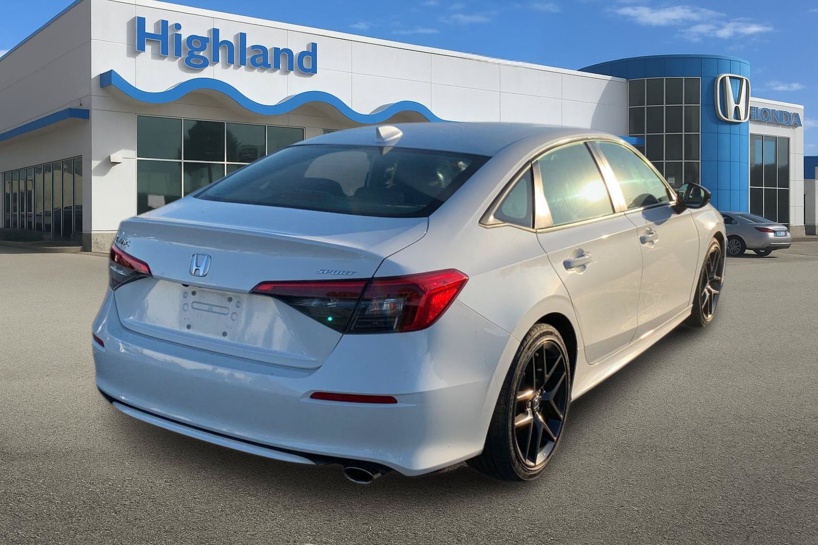 Used 2022 Honda Civic Sport image 5