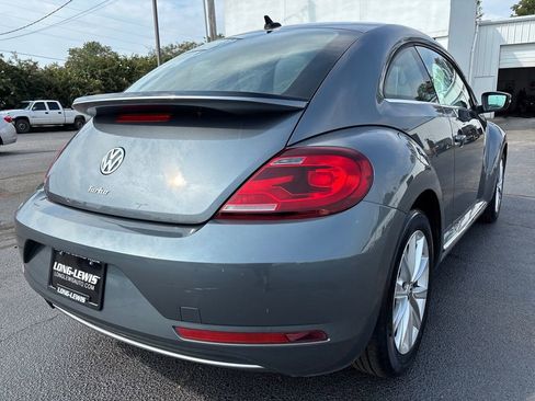 Used 2019 Volkswagen Beetle 2.0T SE image 7