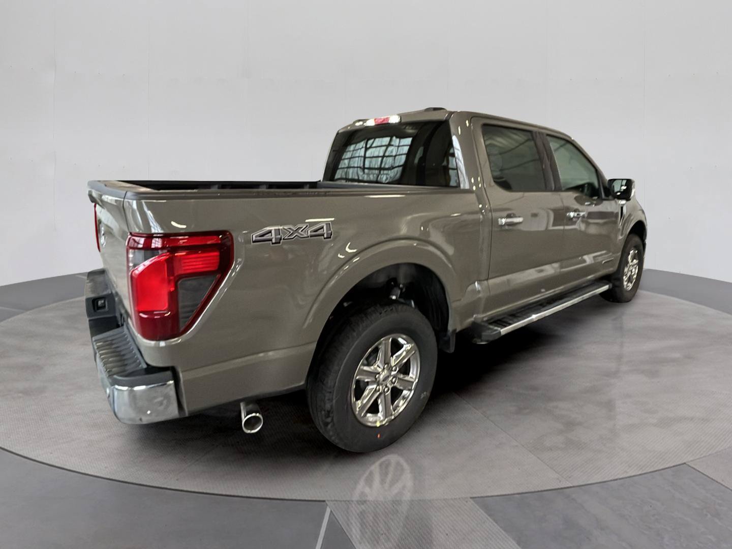 Used 2025 Ford F150 XLT w/ Equipment Group 302A MID AWD/4WD image 6