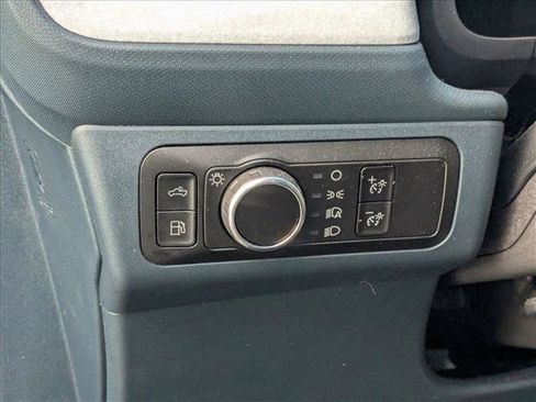 Used 2025 Ford Maverick XLT w/ XLT Luxury Package image 11