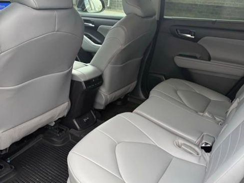 New 2026 Toyota Highlander XLE AWD/4WD image 35