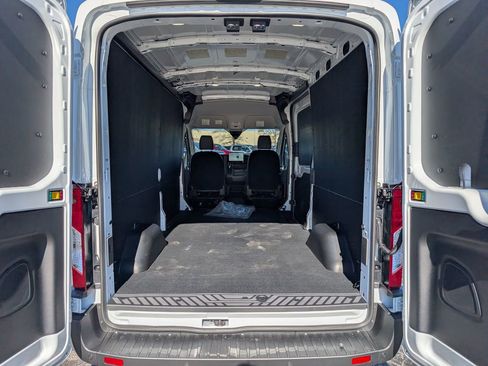 New 2026 Ford Transit 250 148 Medium Roof w/ Load Area Protection Package image 6