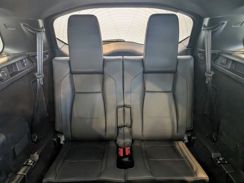 Used 2021 Land Rover Discovery Sport S image 30