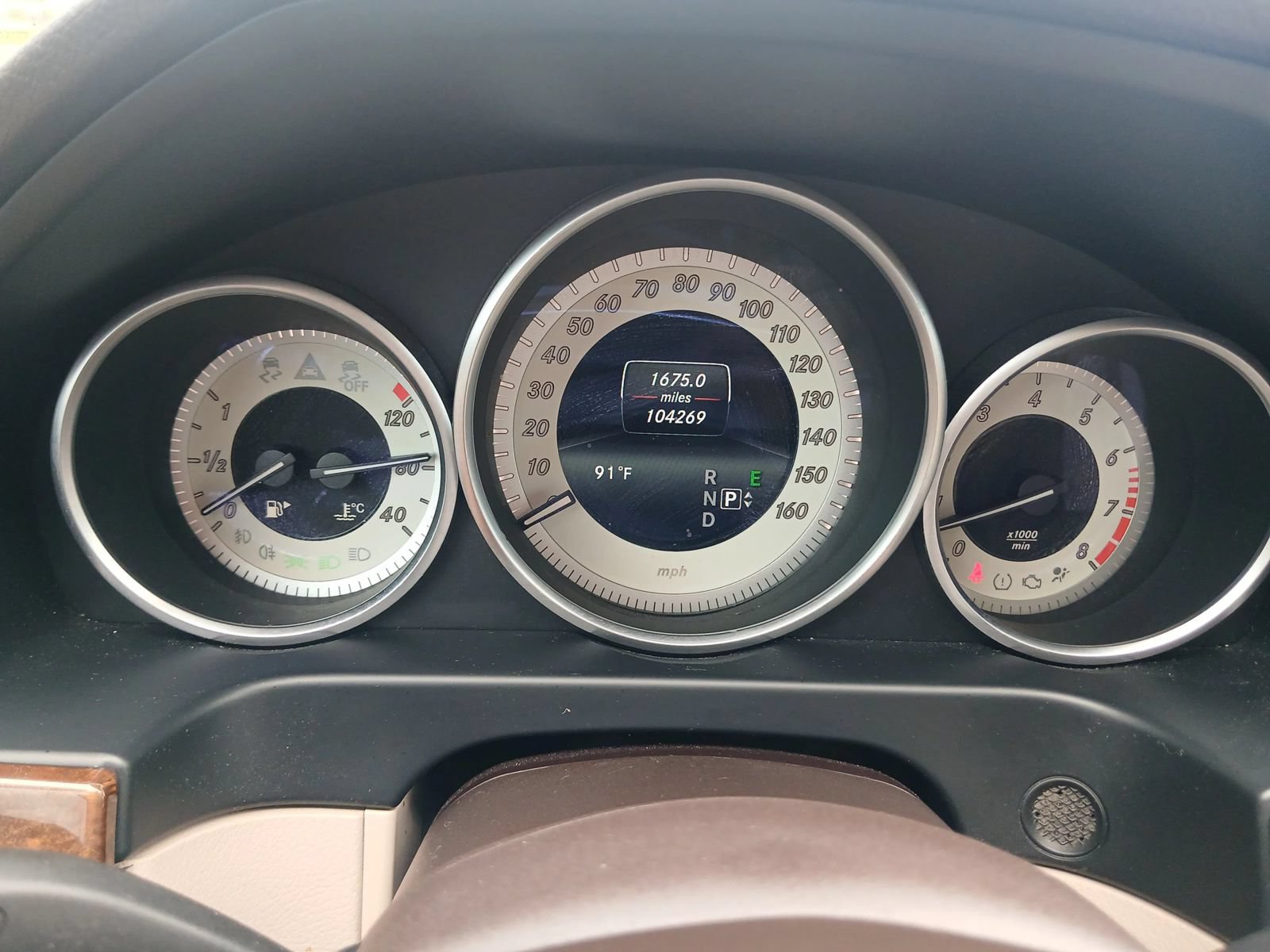 Used 2016 Mercedes-Benz E 350 Sedan image 29