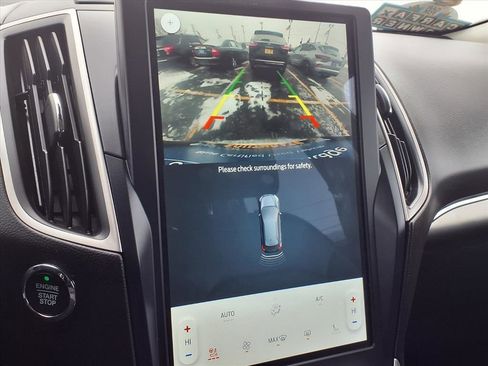 Used 2022 Ford Edge SEL w/ Convenience Package image 26