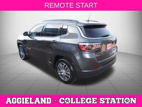 Used 2020 Jeep Compass Latitude FWD image 6