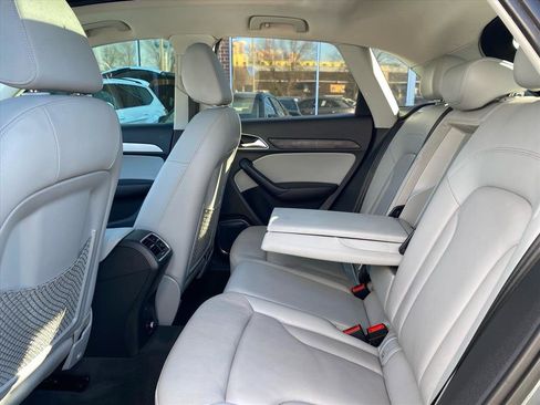 Used 2015 Audi Q3 2.0T Prestige w/ Prestige Package image 21
