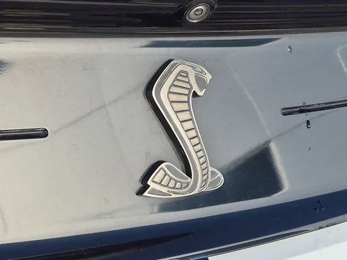 Used 2020 Ford Mustang Shelby GT500 w/ Technology Package image 25