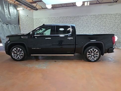 Used 2023 GMC Sierra 1500 Denali w/ Denali Reserve Package image 4