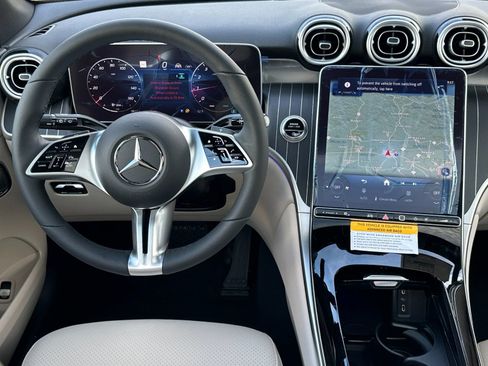New 2026 Mercedes-Benz GLC 300 4MATIC image 14
