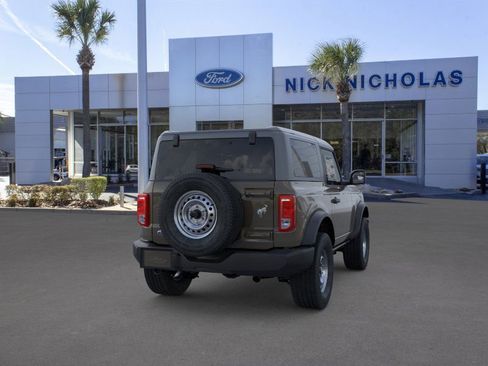 New 2025 Ford Bronco Base image 8