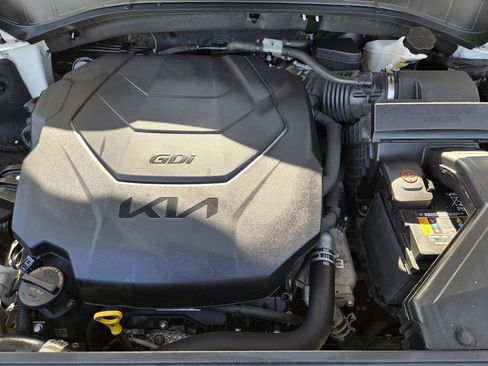Used 2023 Kia Telluride EX w/ EX Captain's Chair Package AWD/4WD image 32