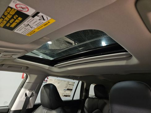 New 2026 Toyota Highlander Limited AWD/4WD image 13