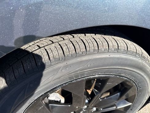 Certified 2024 Kia Carnival SX Prestige image 28