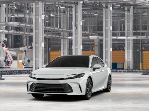 New 2026 Toyota Camry XLE AWD/4WD image 18