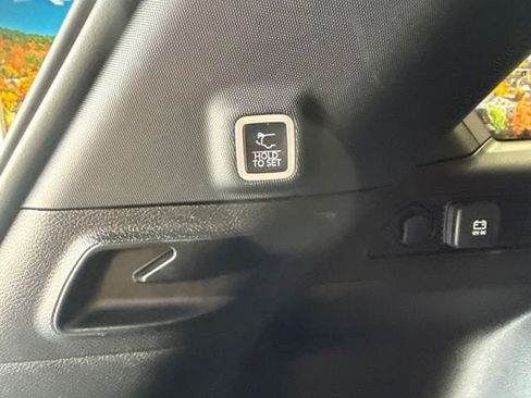 Used 2023 Jeep Grand Cherokee Altitude AWD/4WD image 48