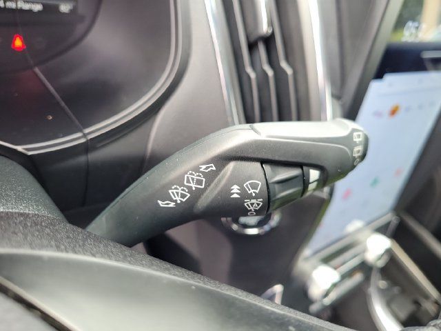 Used 2024 Ford Edge Titanium AWD/4WD image 27