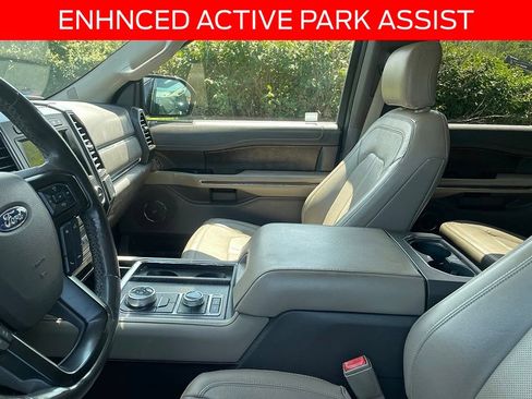 Used 2018 Ford Expedition Max Limited w/ Equipment Group 302A AWD/4WD image 6