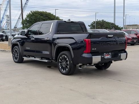 Used 2023 Toyota Tundra Limited w/ Power Package AWD/4WD image 9