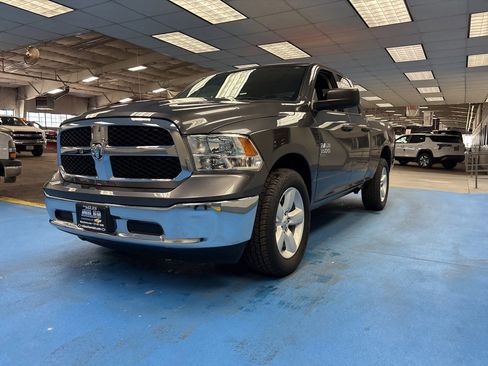 Used 2024 RAM 1500 Classic SLT image 10
