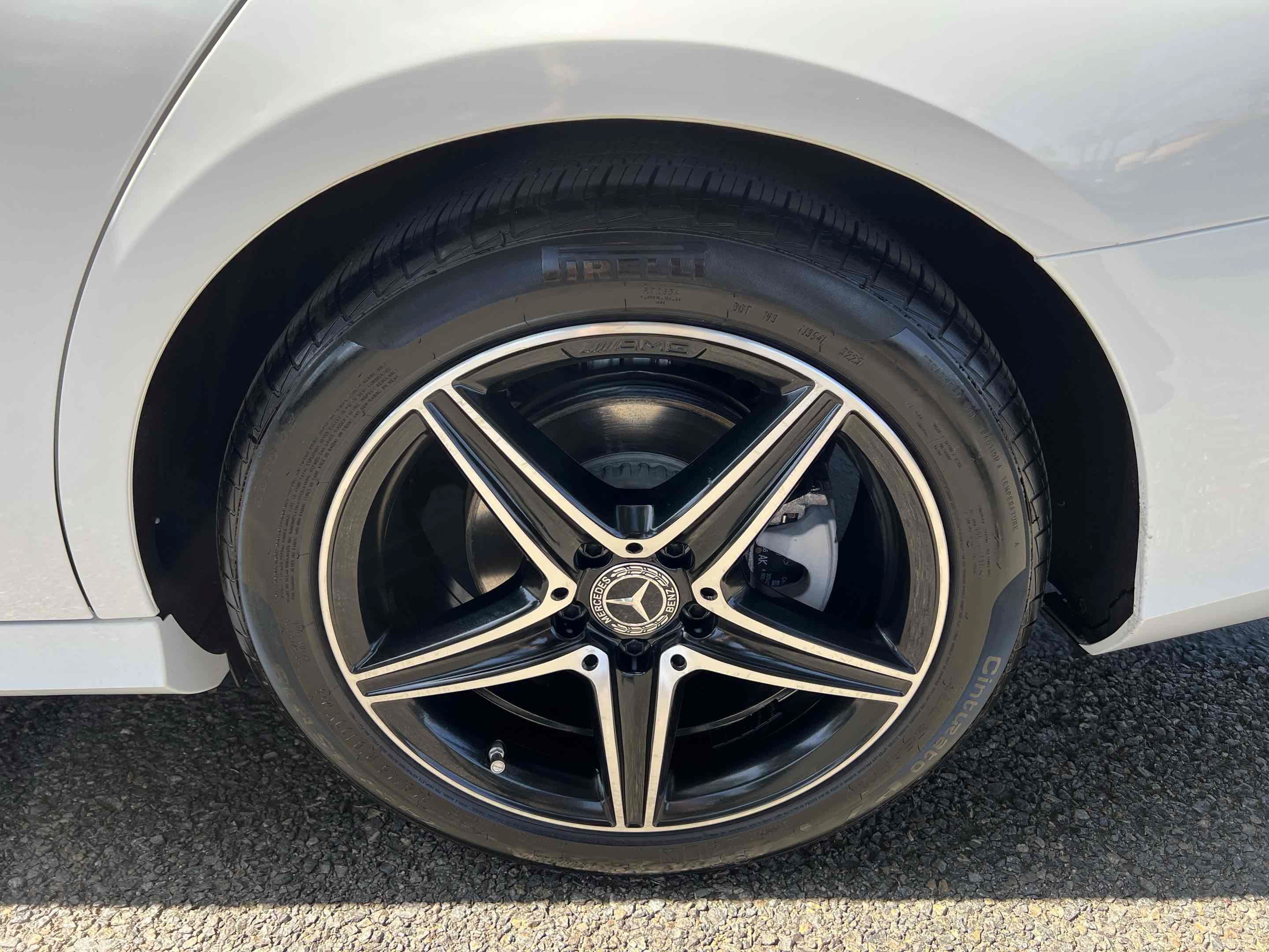 Used 2018 Mercedes-Benz E 300 image 43
