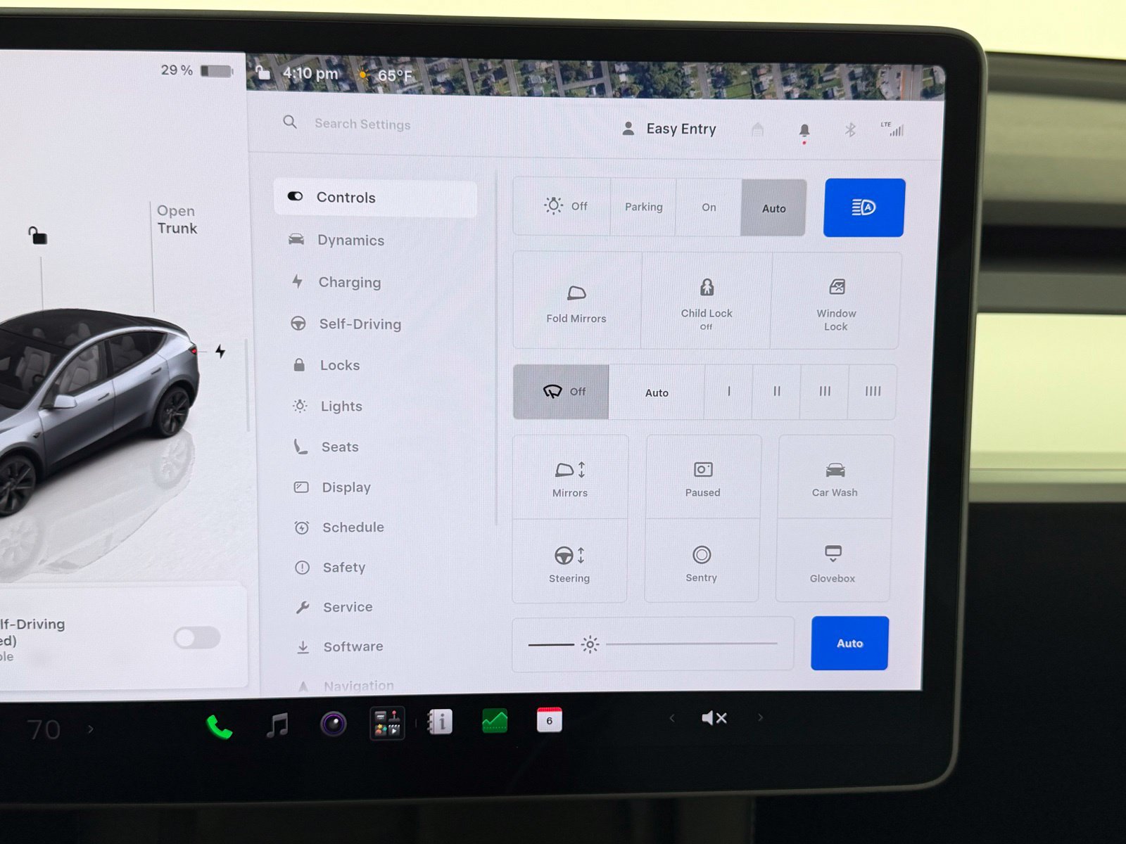 Used 2024 Tesla Model Y Long Range AWD/4WD image 19