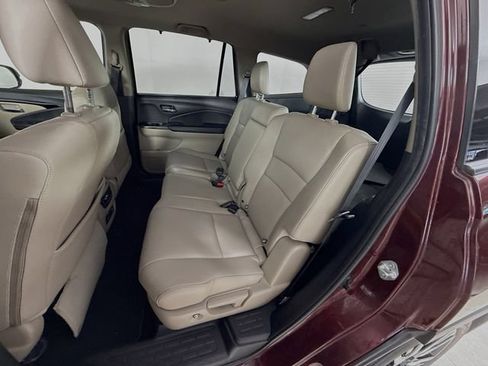 Used 2022 Honda Pilot Touring image 28