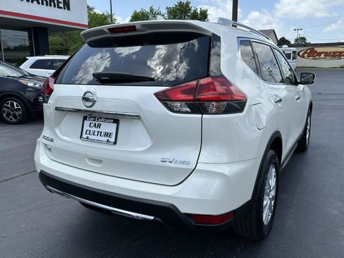 Used 2017 Nissan Rogue SV AWD/4WD image 17