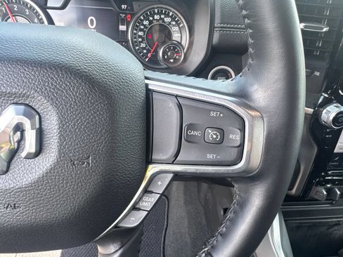 Used 2023 RAM 1500 Laramie AWD/4WD image 27