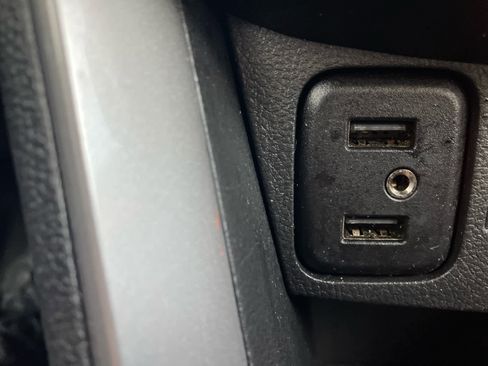 Used 2022 Chevrolet Trax LT w/ Driver Confidence Package image 22