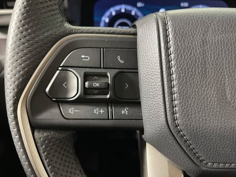 Certified 2025 Toyota Tacoma TRD Off-Road w/ TRD Off Road Premium Package image 26