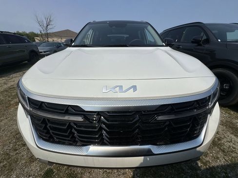 New 2026 Kia Seltos S AWD/4WD image 18