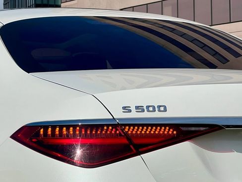 Certified 2023 Mercedes-Benz S 500 4MATIC image 9