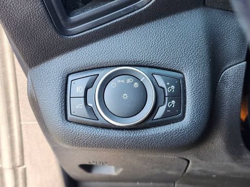 Certified 2017 Ford Escape SE w/ SE Sport Appearance Package AWD/4WD image 23