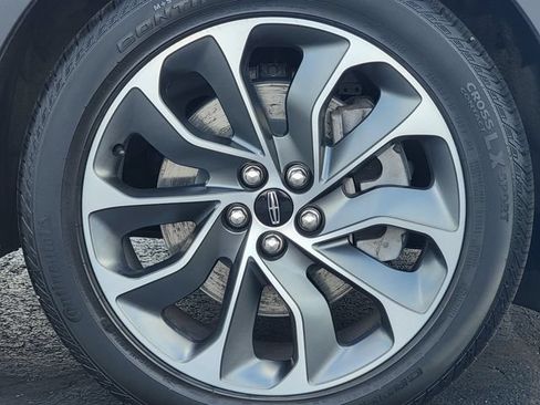 Certified 2023 Lincoln Nautilus Reserve w/ Equipment Group 201A AWD/4WD image 17