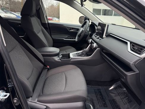 Used 2024 Toyota RAV4 AWD Hybrid image 20