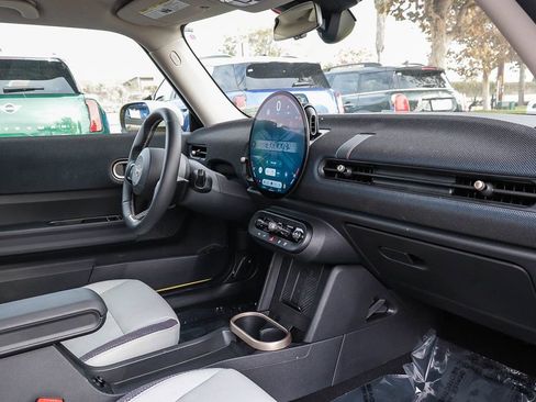 Used 2025 MINI Cooper S image 13