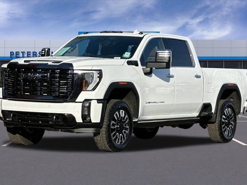 Used 2024 GMC Sierra 3500 Denali Ultimate image 8