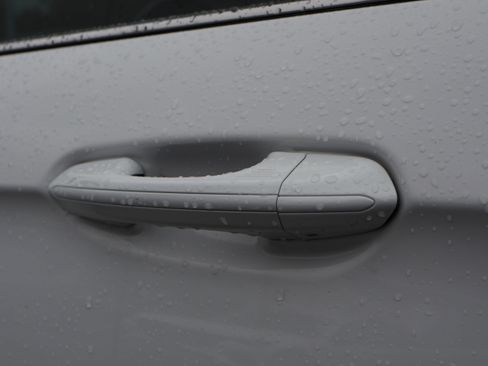 Used 2023 Ford Edge SEL w/ Convenience Package image 23