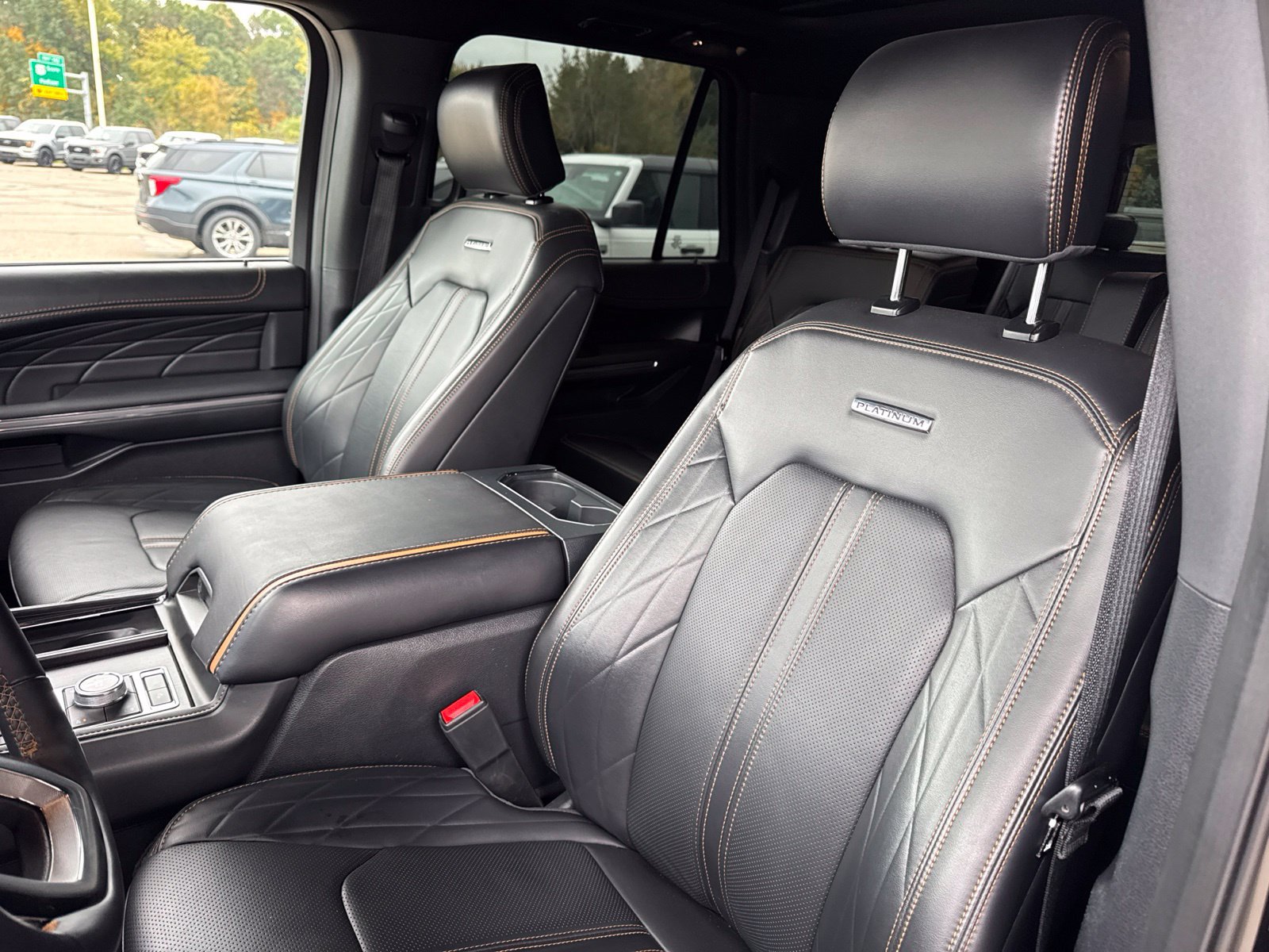 Certified 2024 Ford Expedition Platinum AWD/4WD image 24