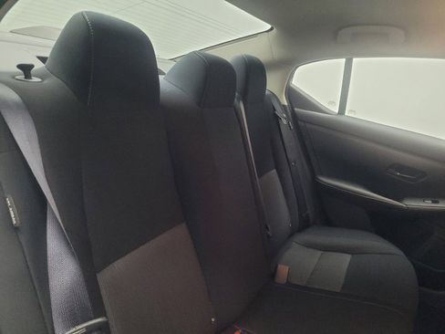 Used 2025 Nissan Sentra SV FWD image 19