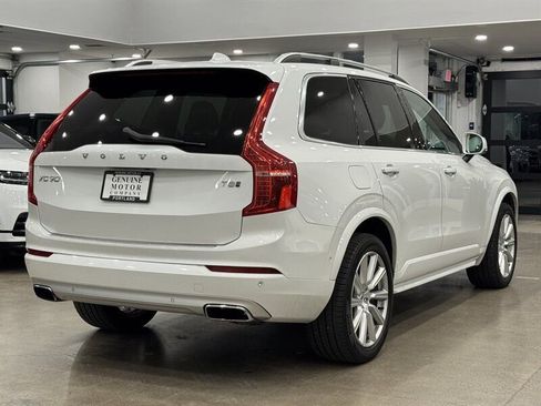 Used 2016 Volvo XC90 T8 Momentum w/ Vision Package image 6
