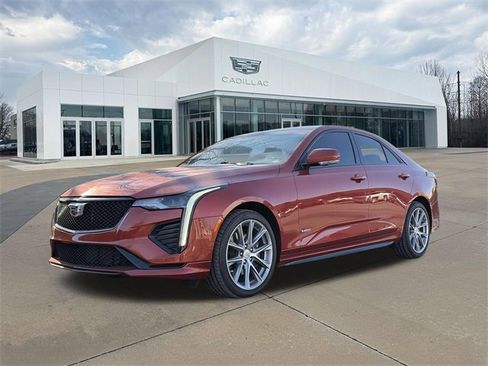 Used 2020 Cadillac CT4 V w/ Climate Package image 10