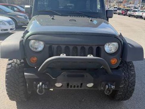 Used 2011 Jeep Wrangler Unlimited Sport image 4