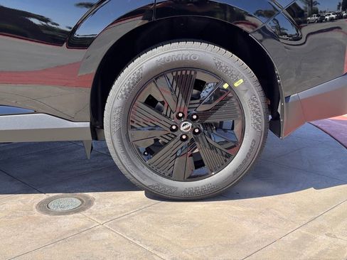 New 2026 Nissan Murano SV AWD/4WD image 8